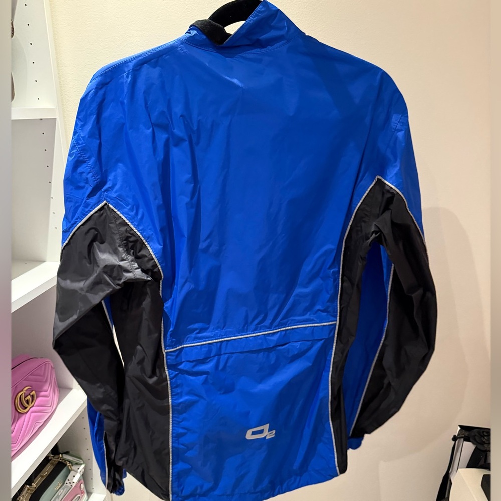 Blue and Black O2 Cycling Jacket - Picture 5 of 6